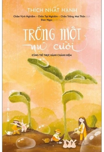Trong Mot Nu Cuoi - Cung Tre Thuc Hanh Chanh Niem - Bia Cung - Tang Kem Bo Postcard